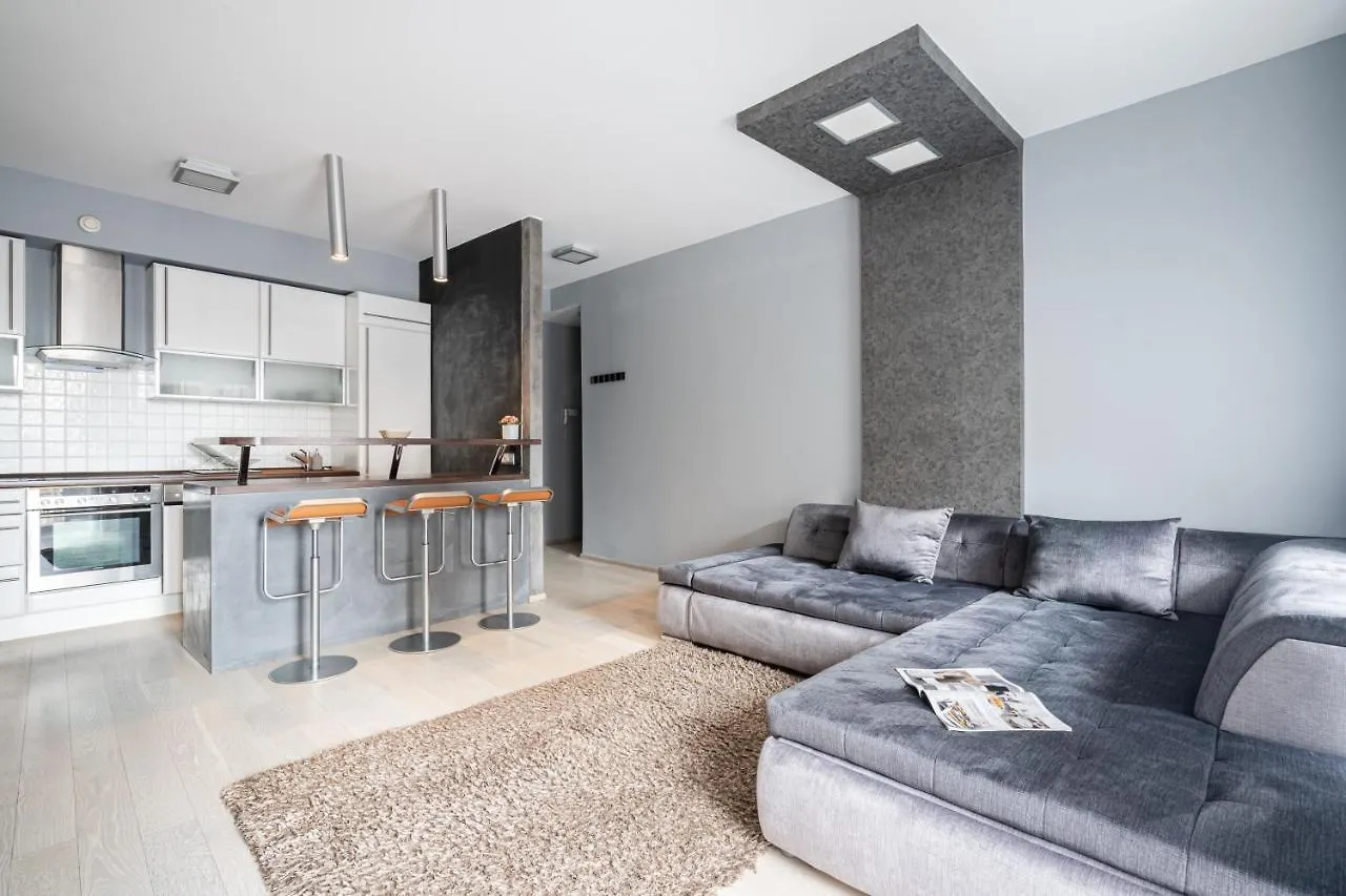 Urban Jungle Oasis King With Free Parking Apartment Budapesta